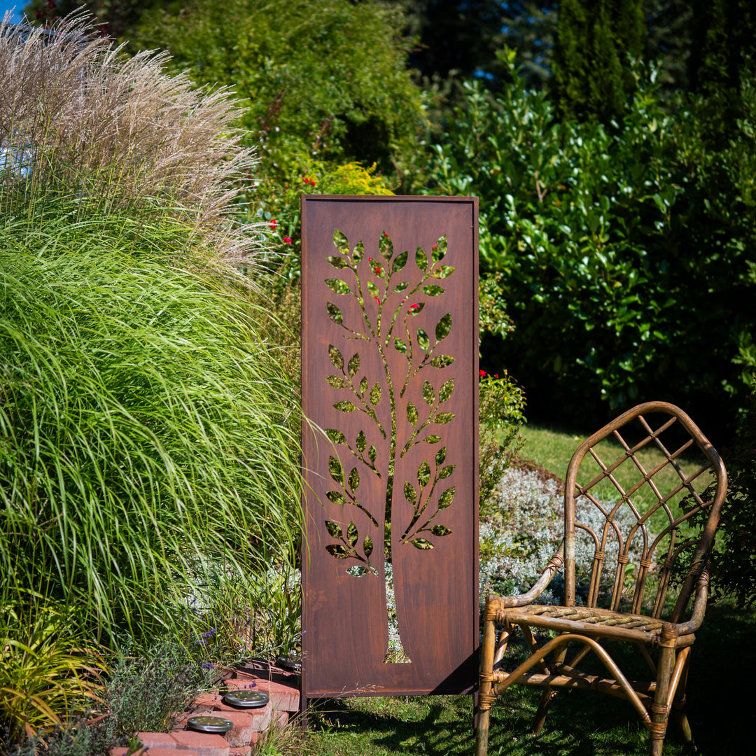 Sichtschutz Gartenpaneel Metall – Motiv Großer Laubbaum, 160 × 50 cm