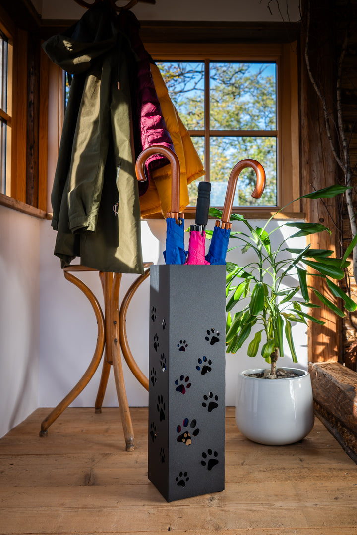 Metal Umbrella Stand – Umbrella Holder with Leaf Motif
