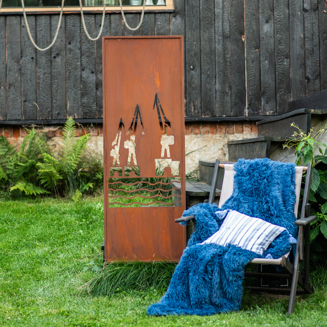 Sichtschutz Gartenpaneel Metall – Motiv Werft, 160 × 50 cm