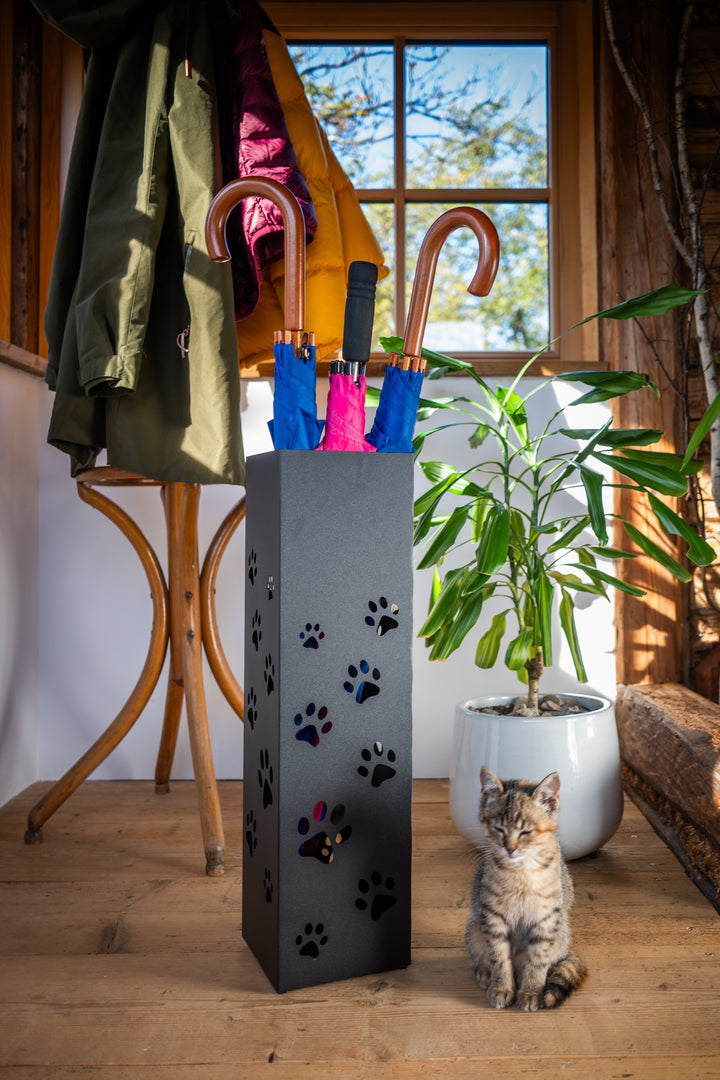 Metal Umbrella Stand – Umbrella Holder with Leaf Motif
