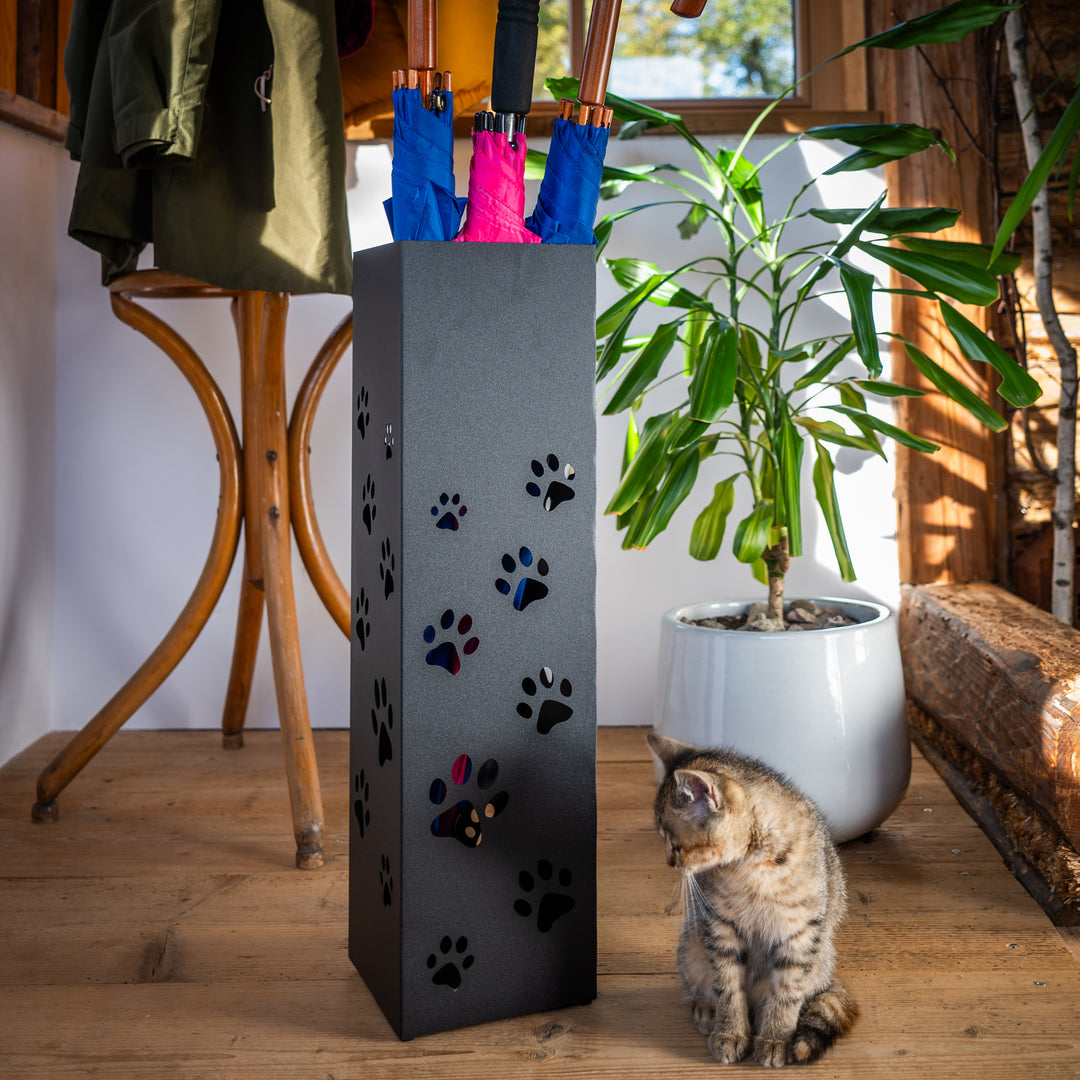 Metal Umbrella Stand – Umbrella Holder with Leaf Motif