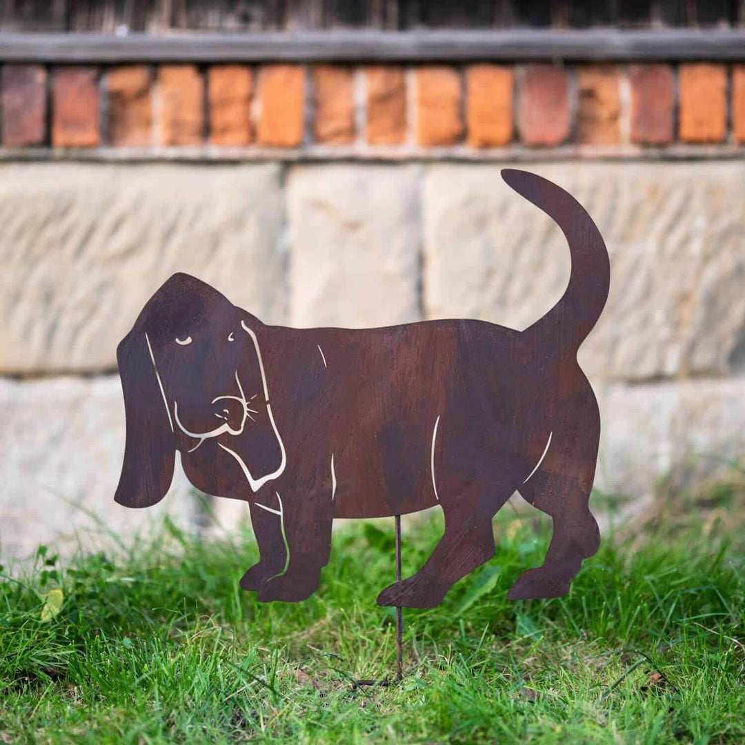 Edelrost Gartenstecker Basset Hound – Hundesilhouette aus Metall
