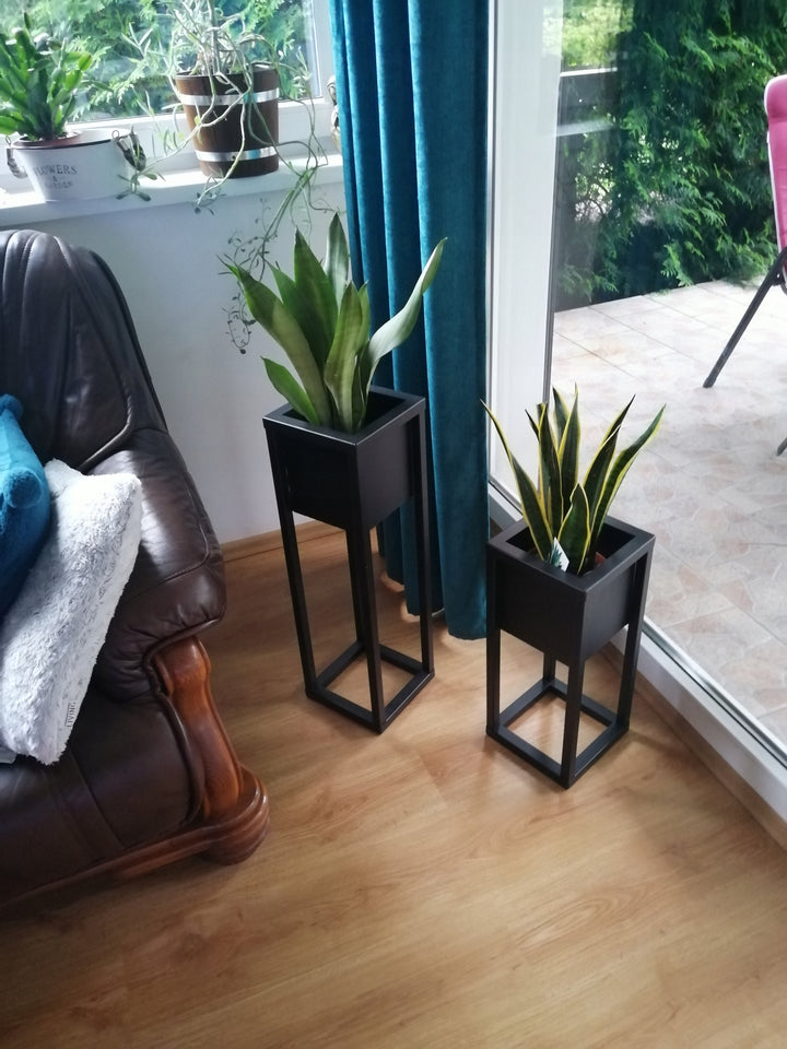 Pflanzständer aus Metall – moderner Blumentopfständer, 70 cm
