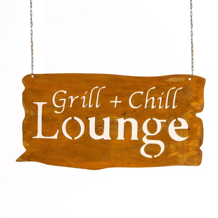 Metall Hängeschild „Grill & Chill“ – Wanddeko in Rostoptik