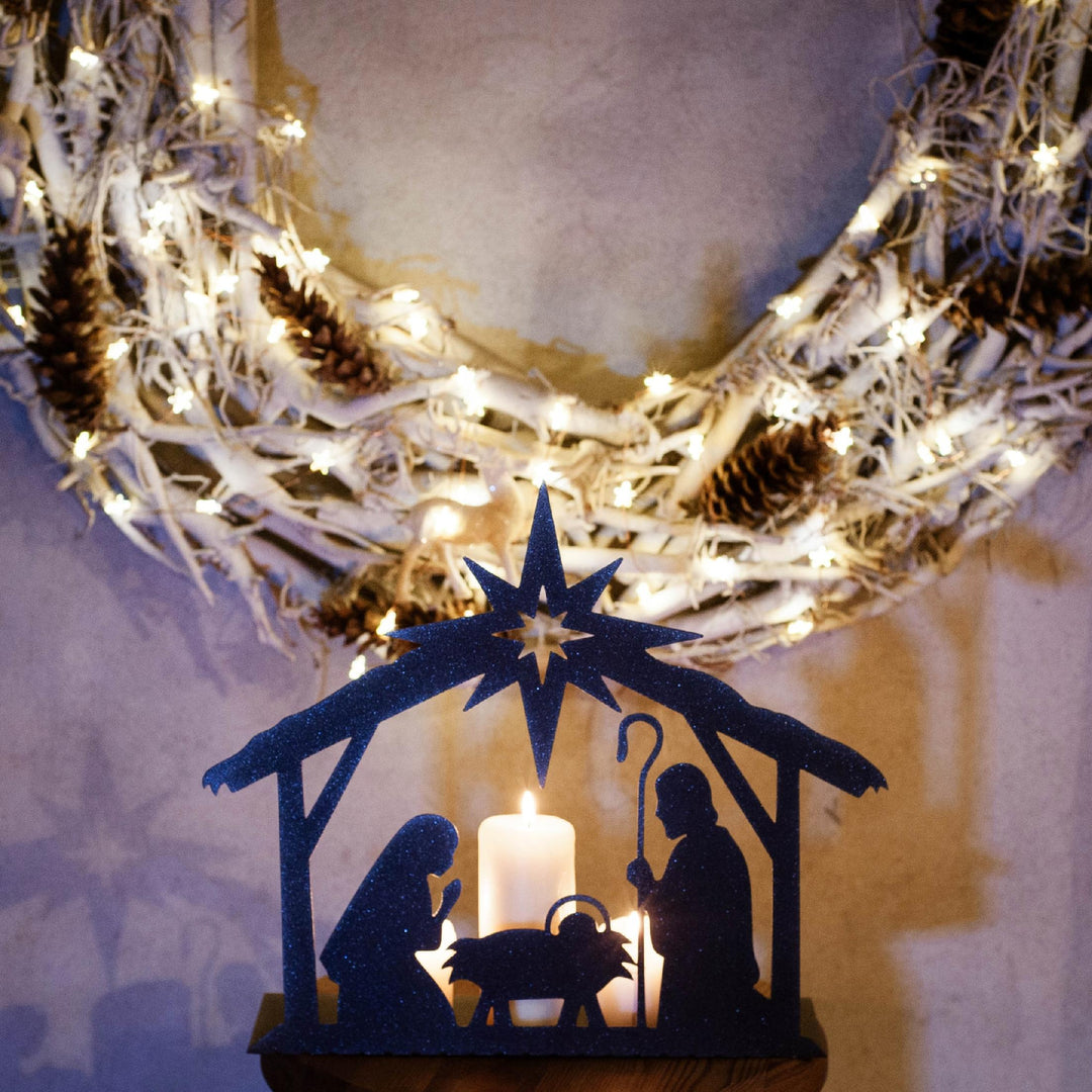 Weihnachtskrippe aus Metall – stilvolle Weihnachtsdekoration