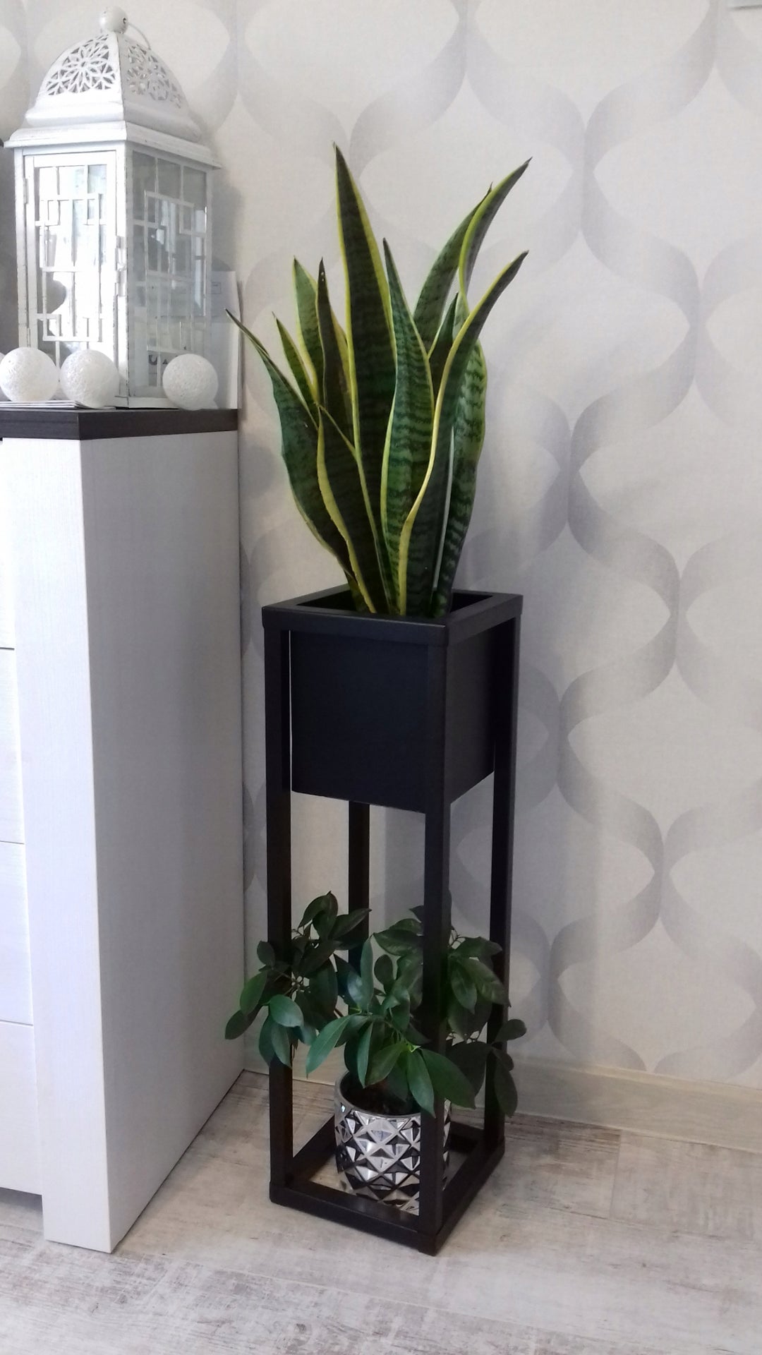 Pflanzständer aus Metall – moderner Blumentopfständer, 70 cm