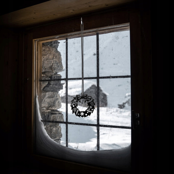 Dekorativer Weihnachtskranz – Metallkranz für Tür oder Fenster