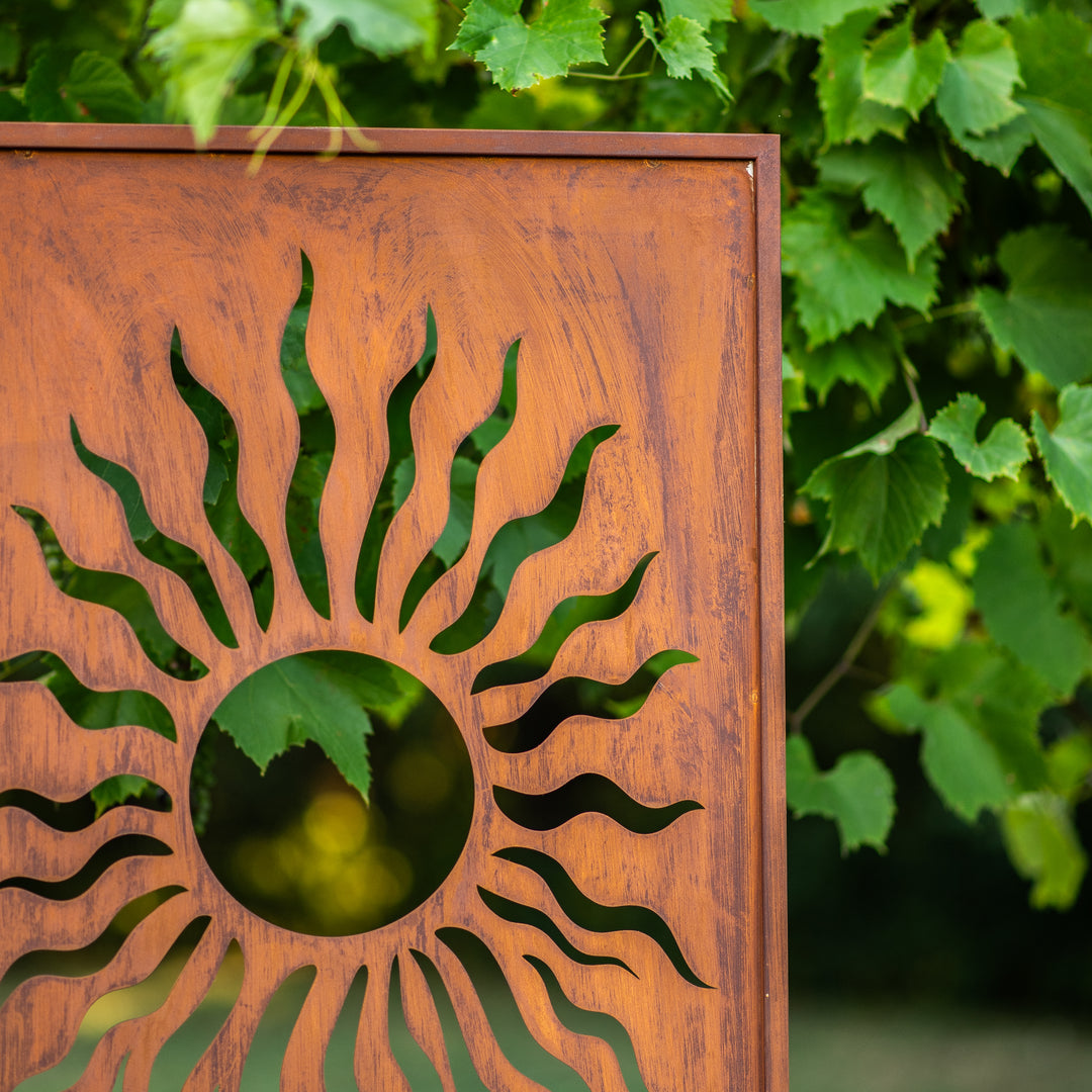 Sichtschutz Gartenpaneel Metall – Motiv Sonne, 160 × 50 cm
