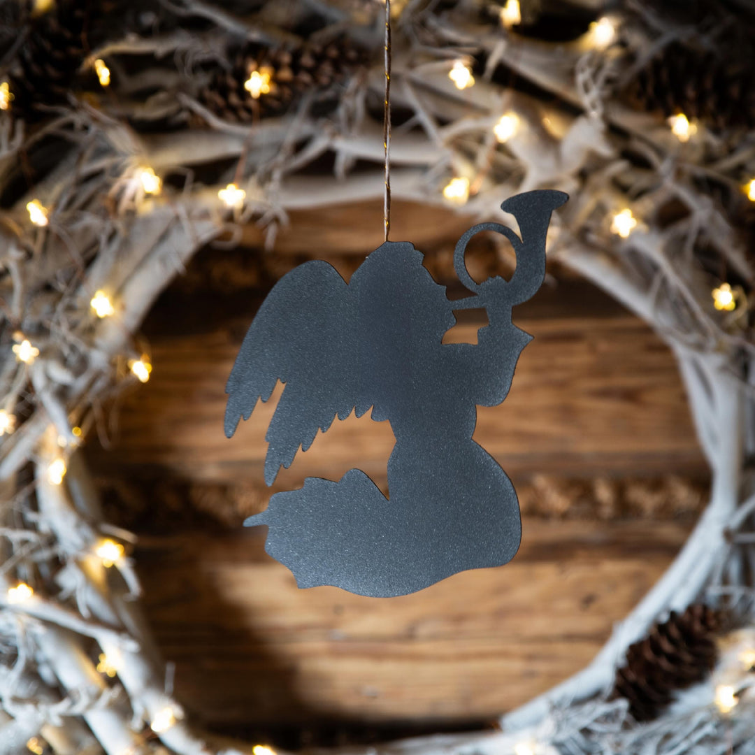 Weihnachtsengel aus Metall – Weihnachtsdekoration