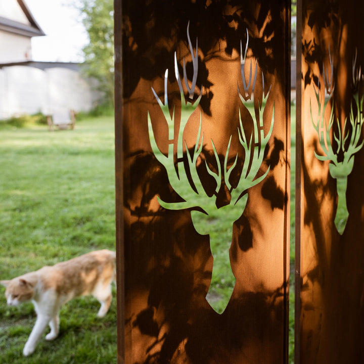 Sichtschutz Gartenpaneel Metall – Motiv Hirsche, 160 × 50 cm